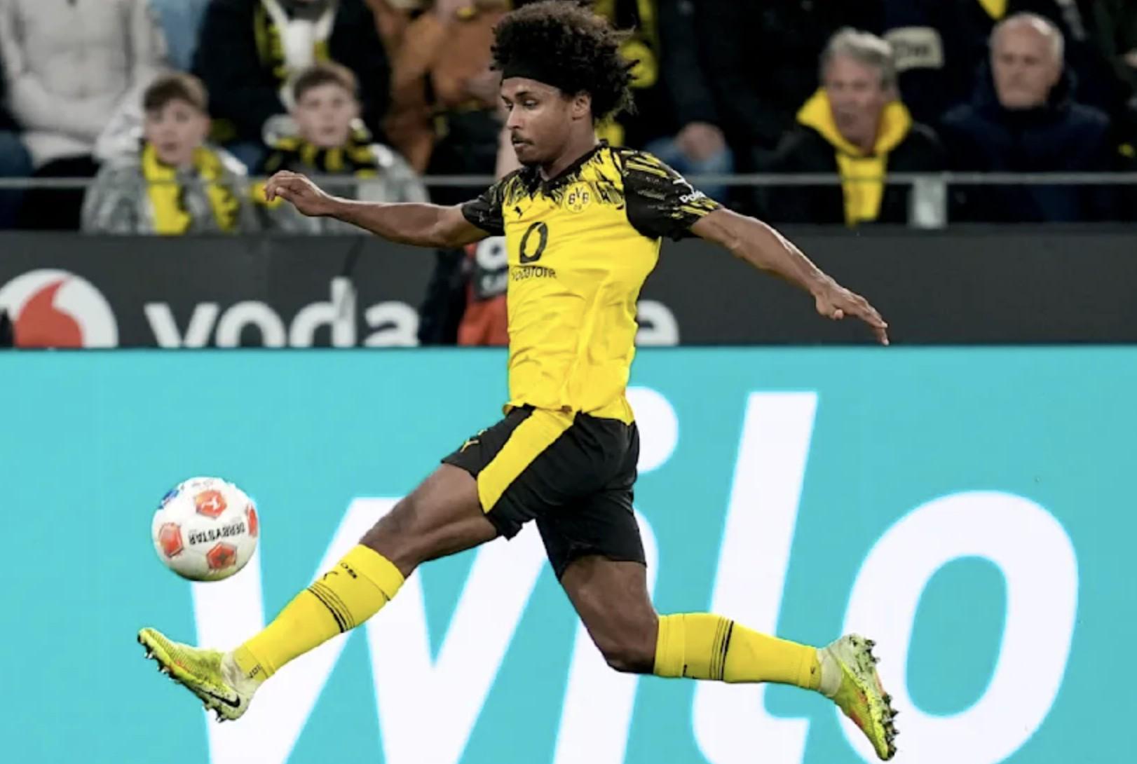 门德斯推动阿德耶米续约谈判，多特或接受解约条款