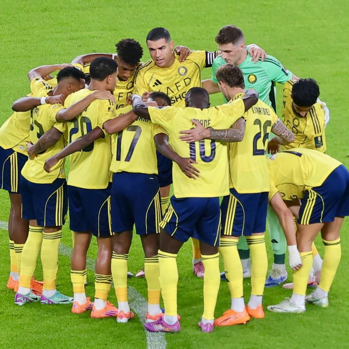 沙特国王杯出局后，C罗发文激励队友：昂首前行，共战联赛亚冠