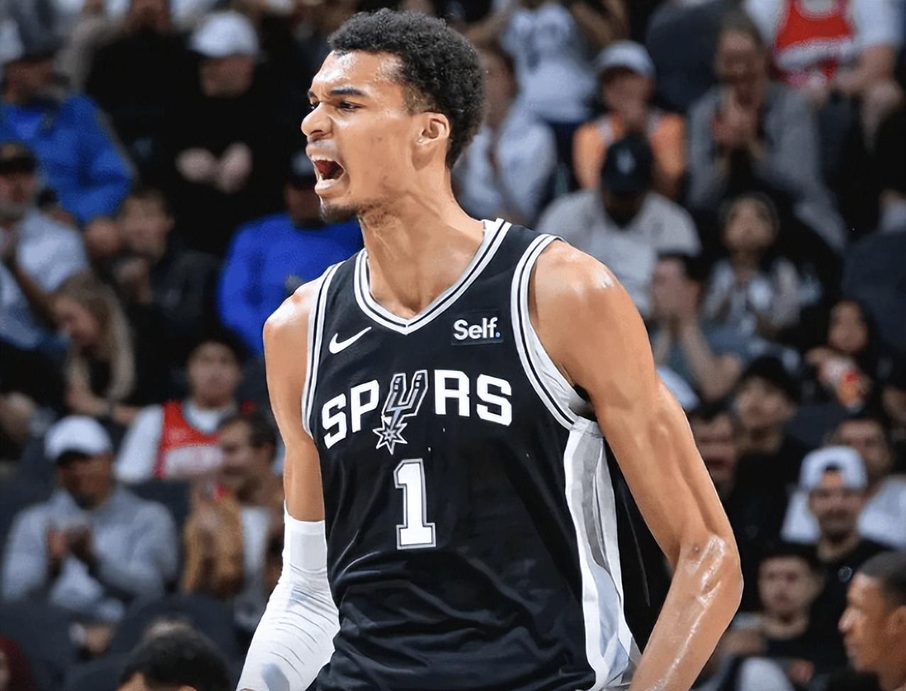 40分+15板+9帽！文班亚马创多项NBA纪录，MVP+DPOY+MIP全包揽？