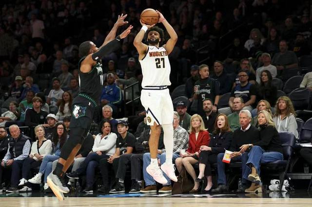 NBA常规赛：约基奇连续三场三双，掘金力克森林狼迎两连胜