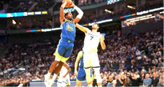 勇士大胜快船：巴特勒库里联手发威，哈登快船创多项尴尬纪录