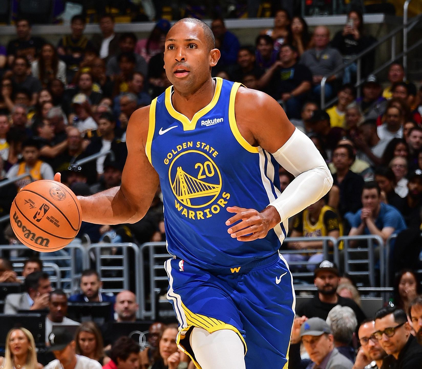 勇士主帅科尔：霍福德常规赛上场时间约22分钟，背靠背或调整