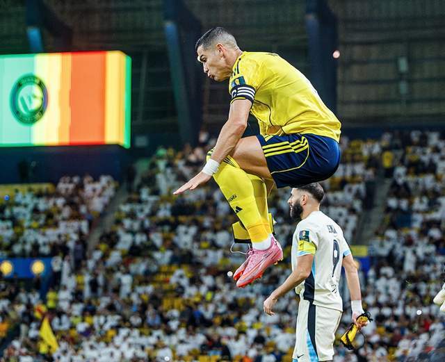 40岁C罗沙特生涯遇挫：1-2出局 4年俱乐部无冠创尴尬纪录