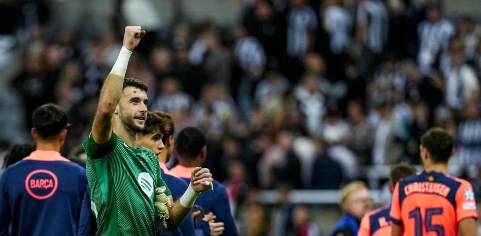 西甲赛场争议：西班牙人球迷辱骂霍安·加西亚，高呼暴力口号引关注