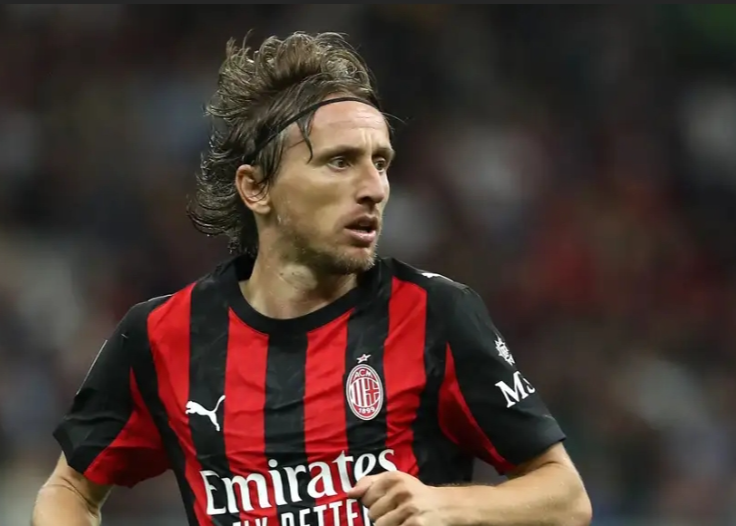 40岁莫德里奇意甲连续5场踢满90分钟，老将风采不减