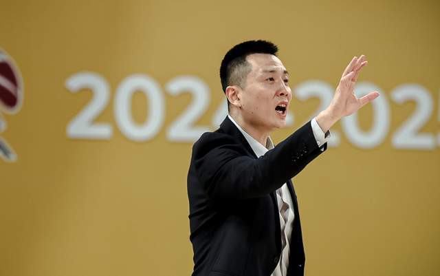 CBA上海男篮豪组四外援阵容，新赛季剑指总冠军？