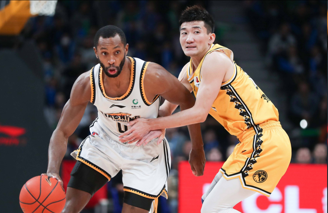 FMVP弗格加盟上海！四外援+五国手阵容，CBA新赛季格局生变？