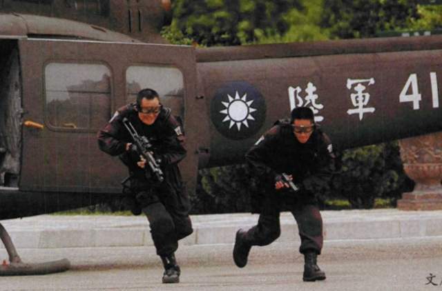 若武统台湾，这4名台独分子必将被追责，罪有应得！