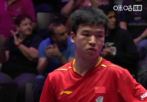 向鹏惜败弗朗西斯卡，国乒男单蒙彼利埃赛首轮全军覆没