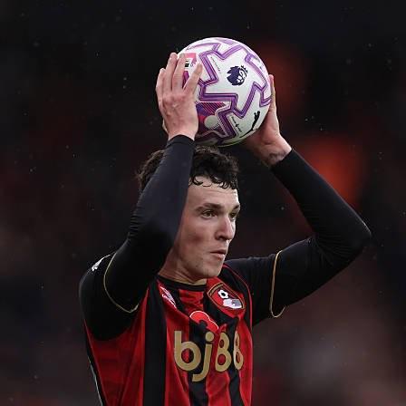 莫雷托爆料：伯恩茅斯计划永久买断米兰后卫希门尼斯