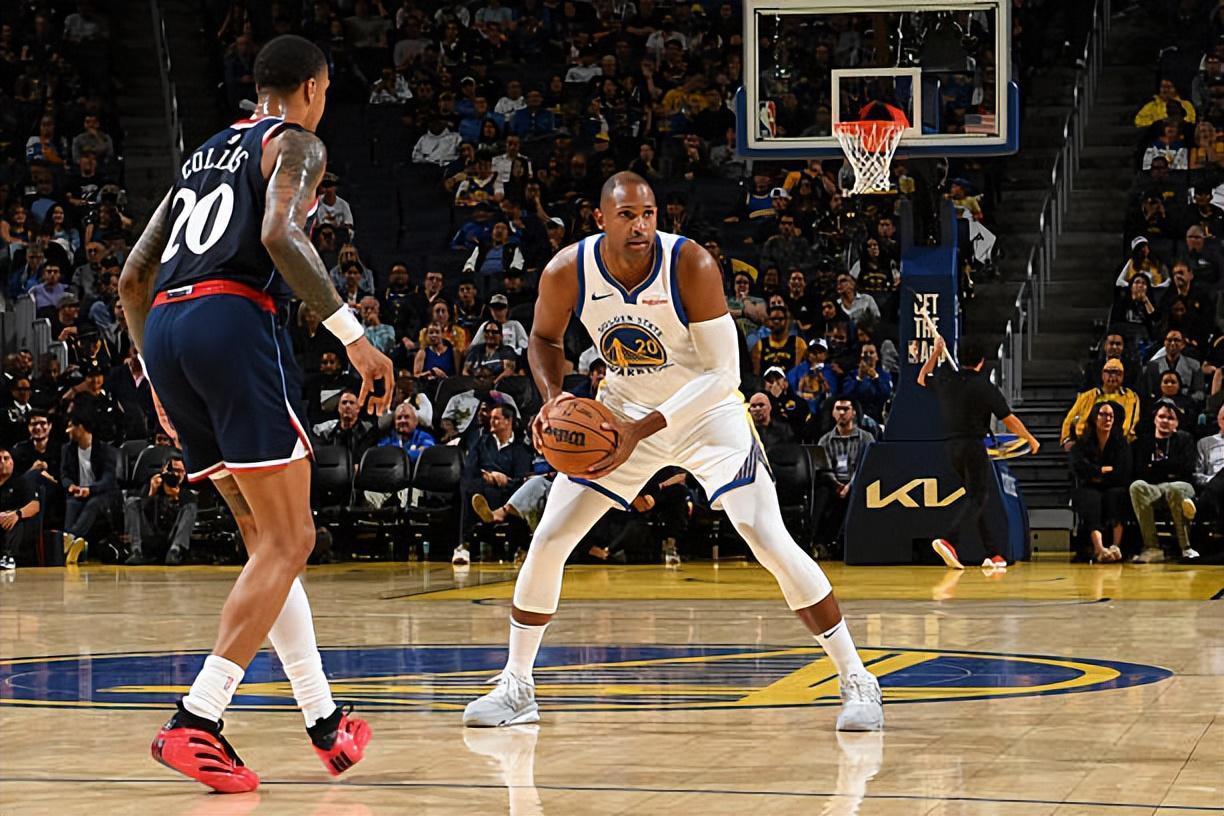 勇士胜快船却暴露隐患：39岁霍福德状态起伏引关注