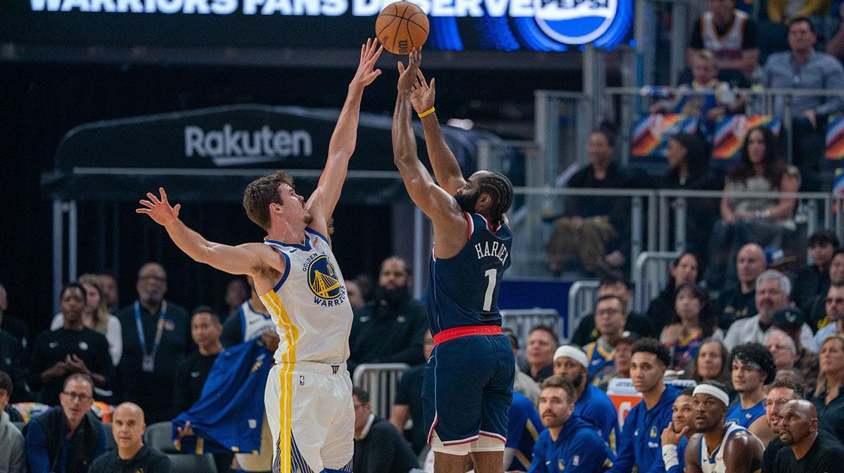 勇士大胜快船：科尔战术调整成制胜关键