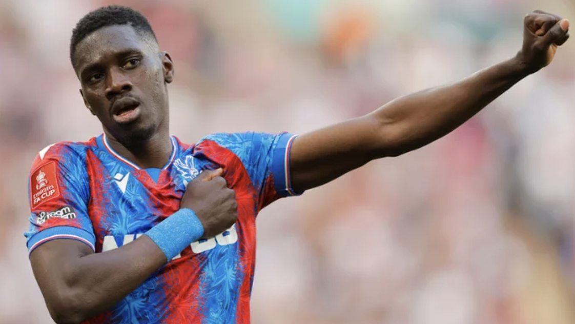 英联杯萨尔双响，本赛季已4度攻破利物浦球门