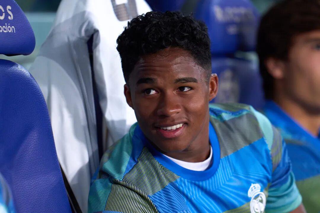 里昂冬窗450万欧求租皇马新星恩德里克，前景几何？