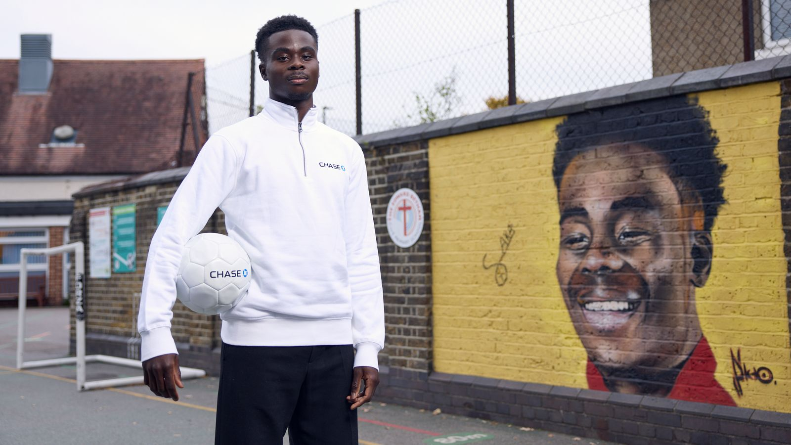 萨卡展望阿森纳争冠前景：明年四月是关键，盛赞阿尔特塔进化