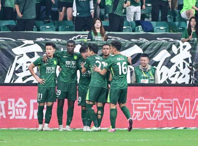 北京国安解散传闻引关注，董路爆料欠薪数月成焦点