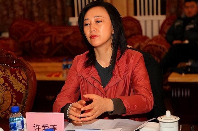 内蒙“女色虎”落马，靠陪睡高官上位，大肆敛财为了整容
