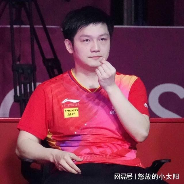 2025大本钟奖揭晓：樊振东与林跃荣膺全球十大杰出华人青年