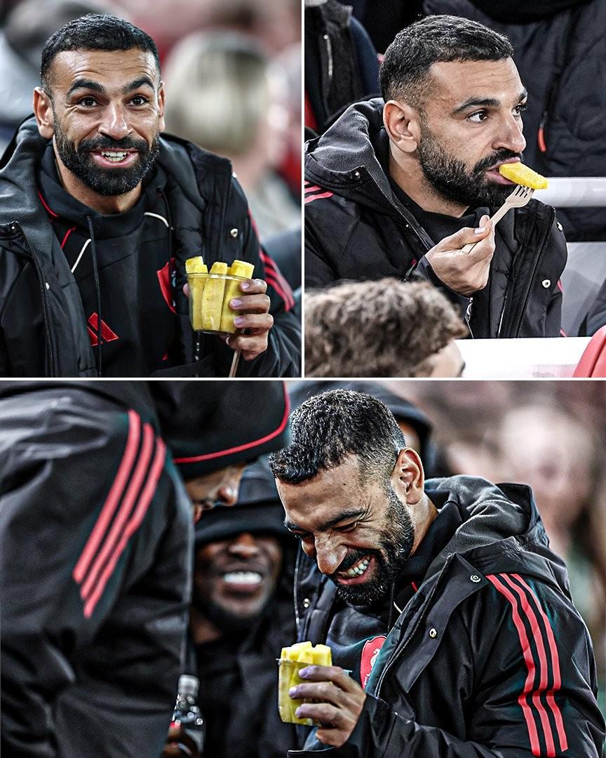 萨拉赫未进大名单却现身场边，吃菠萝引热议