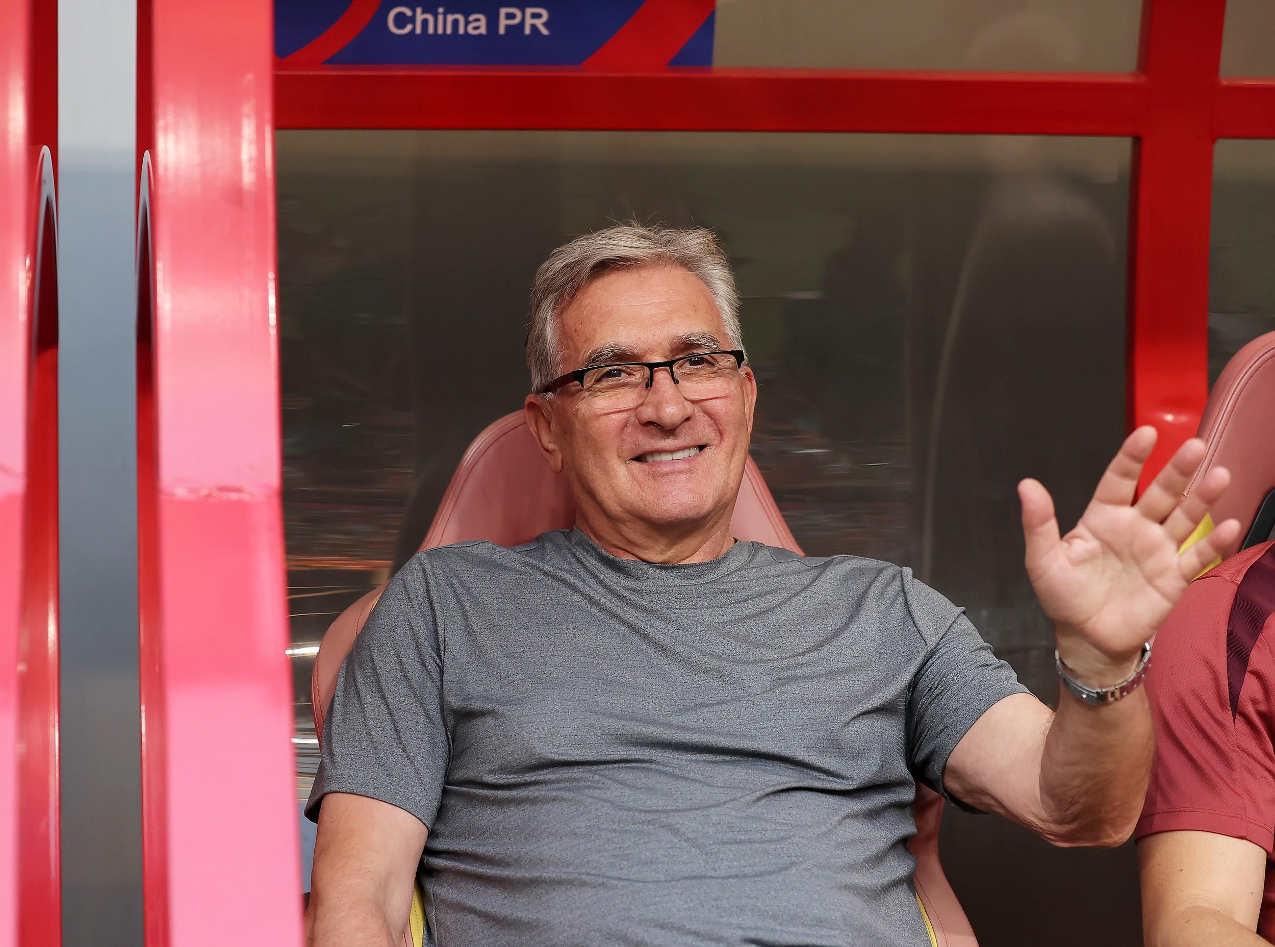 伊万科维奇告别漂泊：72岁将享天伦，执教生涯回顾