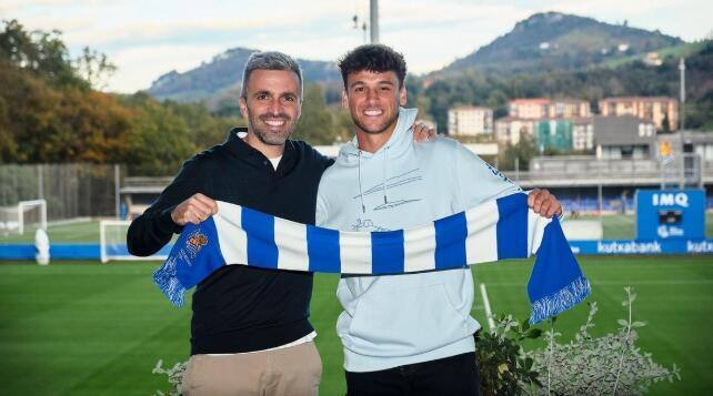 皇家社会官方宣布续约后卫巴尔达，近期完成第六笔续约