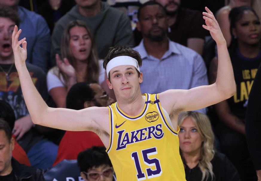 里弗斯本赛季大爆发！总得分第2助攻第1，创队史纪录成湖人新核