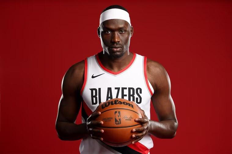 杜普-里斯单节9分追平杨瀚森五场总得分，开拓者半场领先爵士