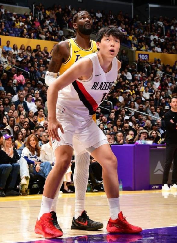 伦纳德中方经纪人谈杨瀚森：对比姚明易建联，他已足够幸运