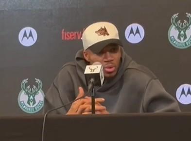 字母哥强硬回应尼克斯转会传闻：我只为雄鹿而战