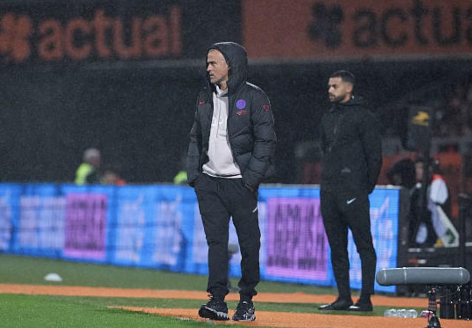 恩里克谈巴黎1-1洛里昂：遗憾平局，积分在这个阶段至关重要