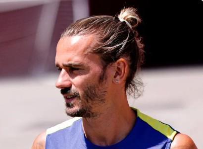 好友揭秘：格列兹曼在马竞如鱼得水，纯粹足球少年心未改