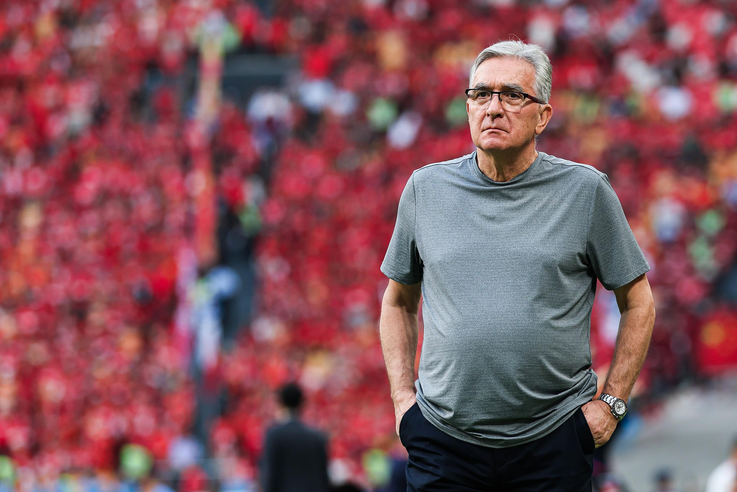 71岁伊万正式退休！国足成其教练生涯最终章