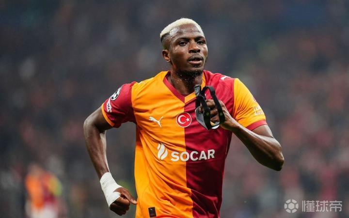 罗马诺爆料：巴萨考察奥斯梅恩引援，暂无实质性进展