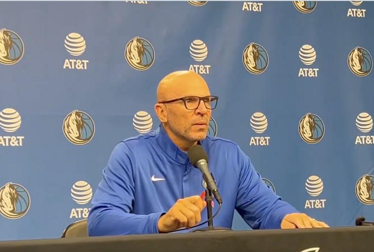 基德谈安东尼-戴维斯伤势及克莱投篮：需观察与更果断