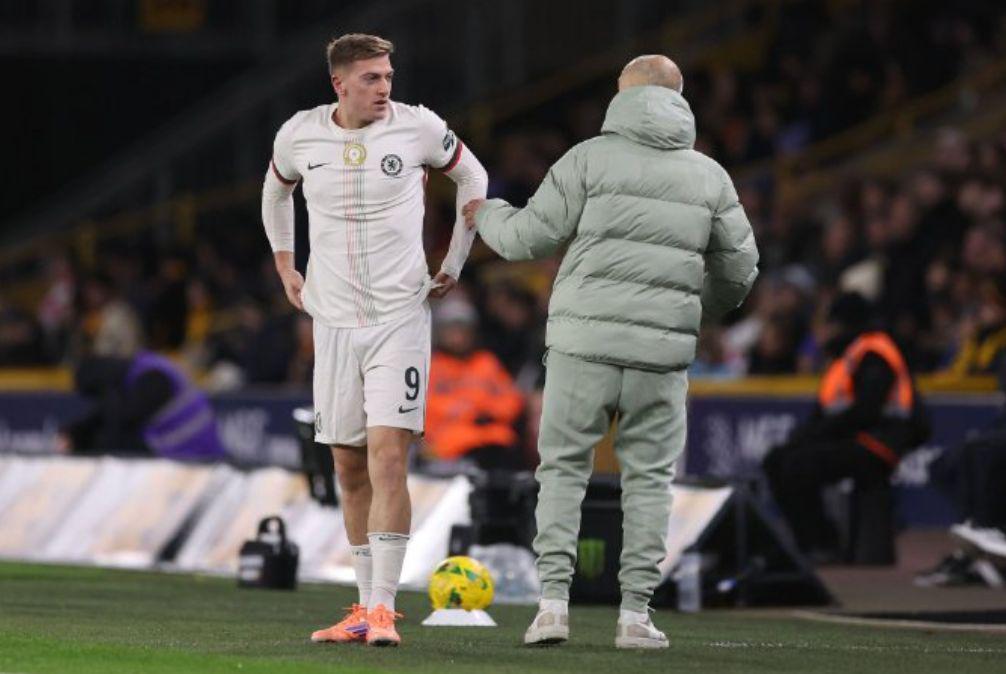 英超最惨球员：伤停2月复出仅25分钟便染红，主帅怒斥