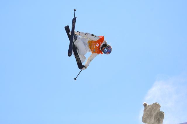 米兰冬奥倒计时100天：谷爱凌冲金稳，短道速滑挑战升级