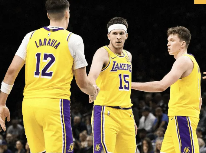 艾顿防守戈贝尔