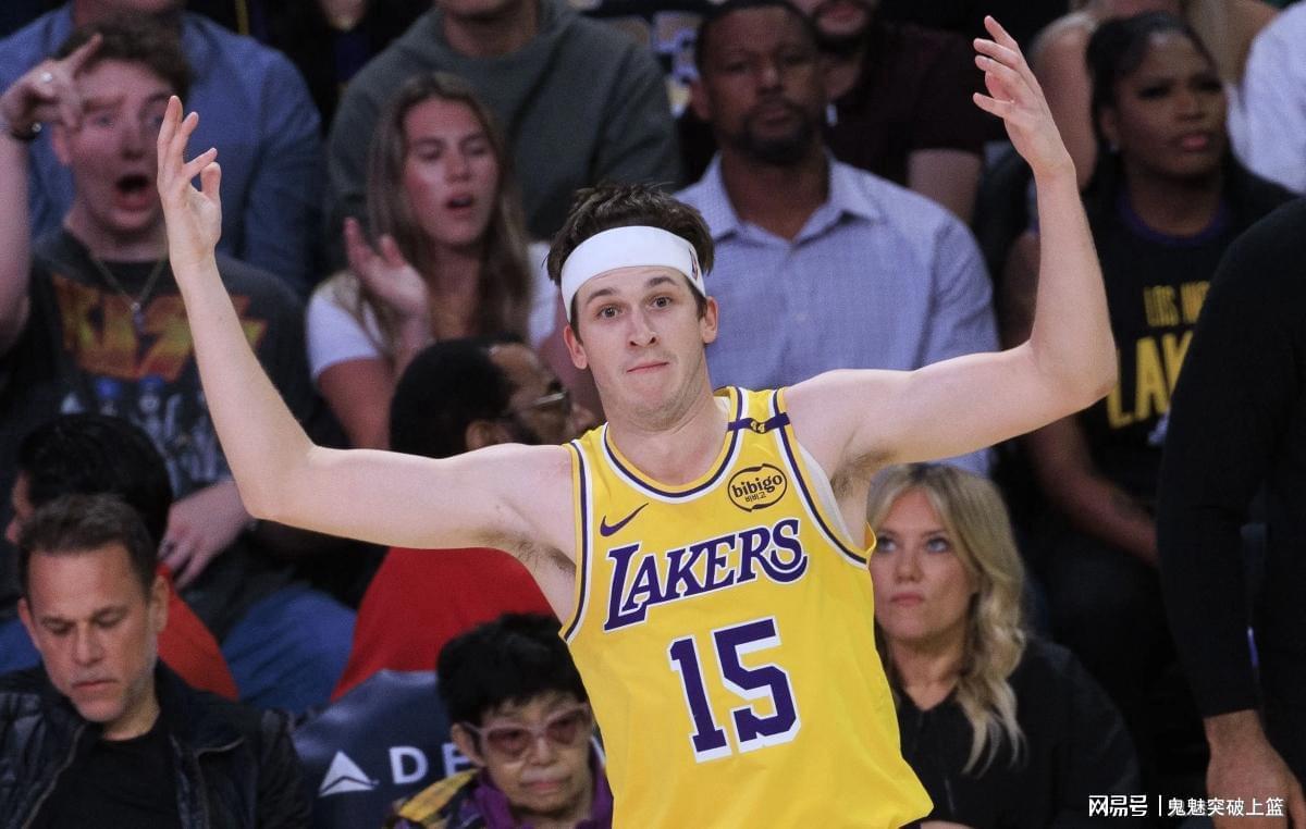 里夫斯28+16绝杀！拉拉维亚27+8爆发，湖人双杀森林狼