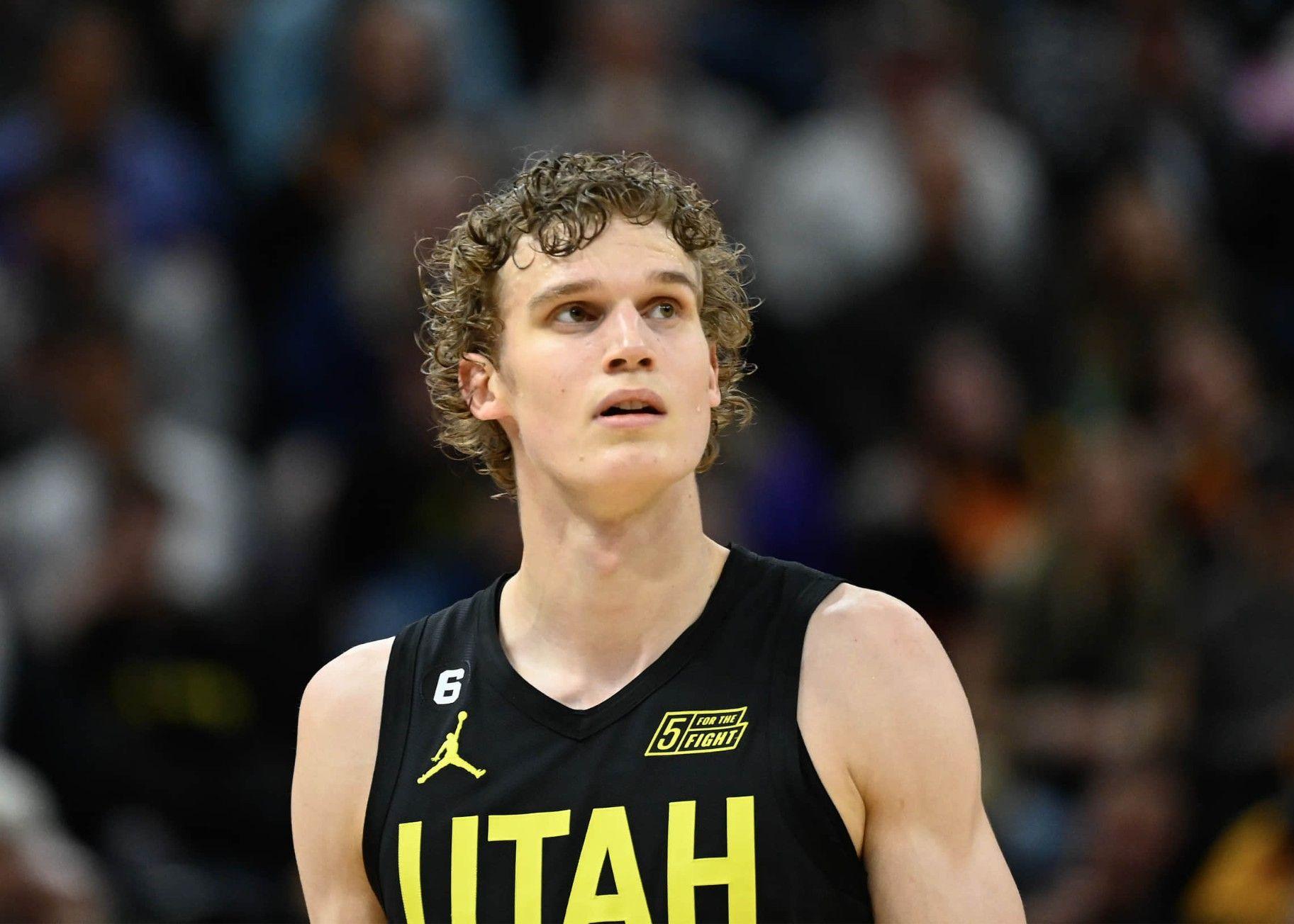 马尔卡宁32分难救主！开拓者险胜爵士，两战狂轰81分