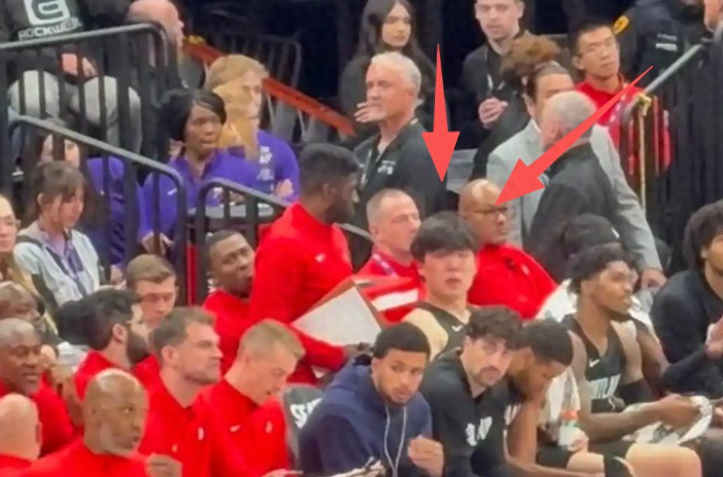 杨瀚森状态低迷引担忧？开拓者高层回应：无需忧虑