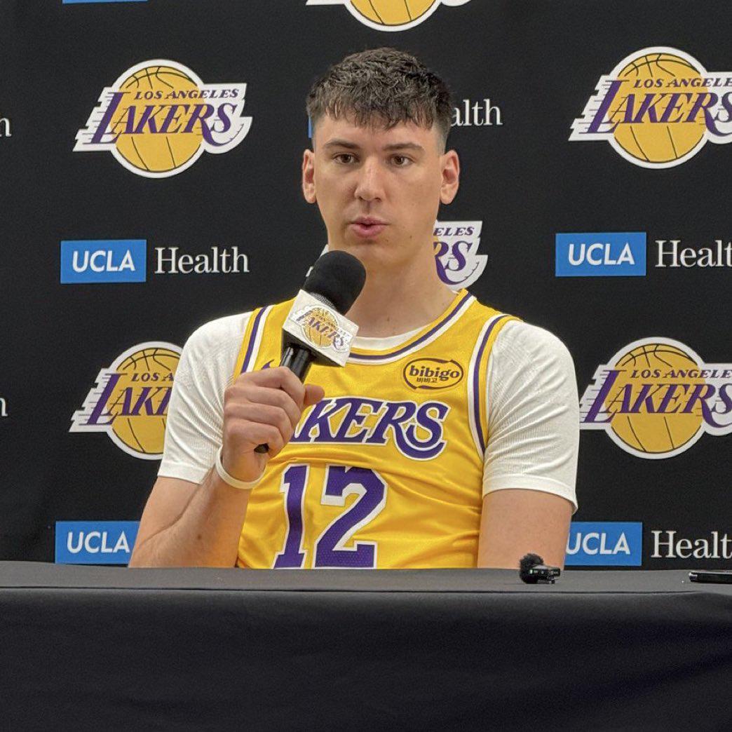 湖人新星闪耀！拉拉维亚成加索尔后首位25+得分且90%+命中率球员