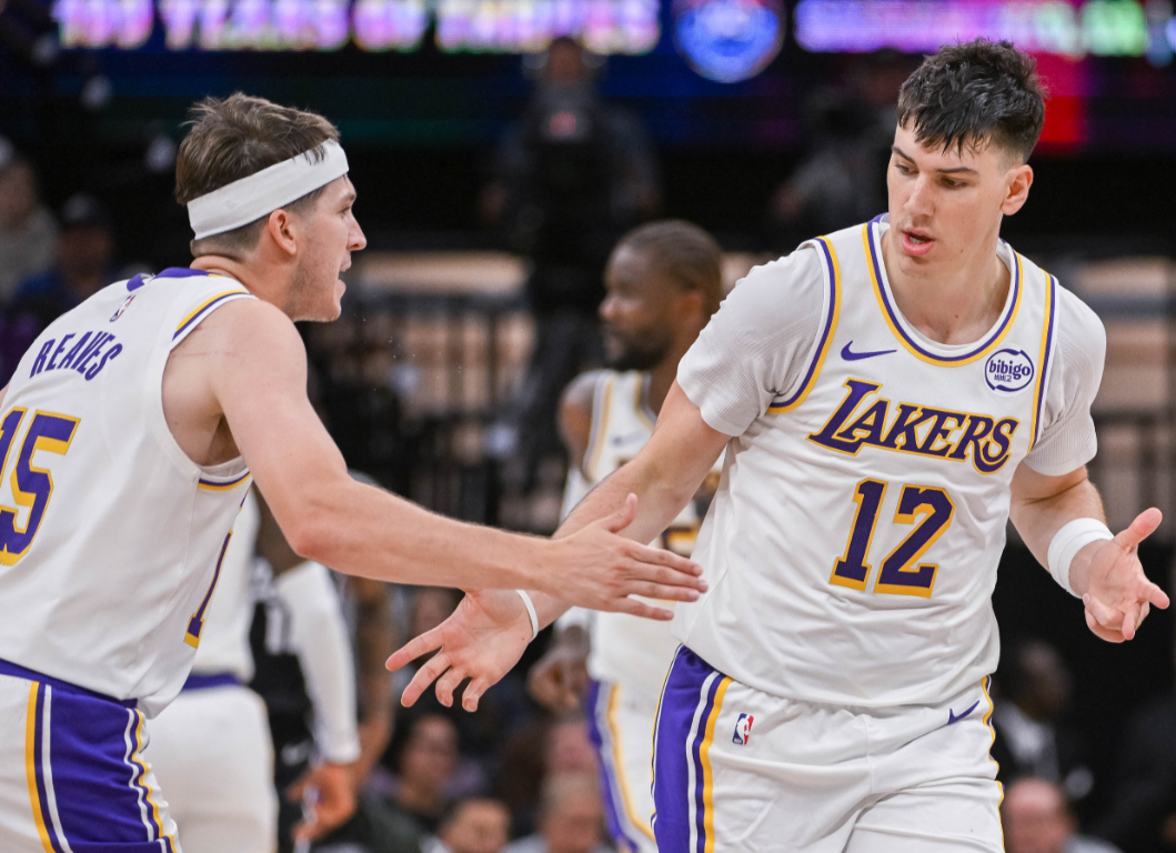 171分+50助攻！小里弗斯狂砍准绝杀，或成全明星最大黑马