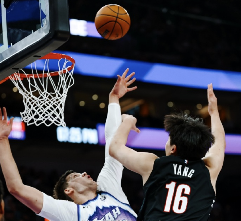 杨瀚森仅获3分47秒出场创赛季新低，遭美媒网友质疑