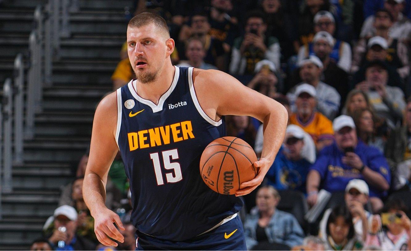 约基奇三节21+11+10，新赛季四连三双创历史