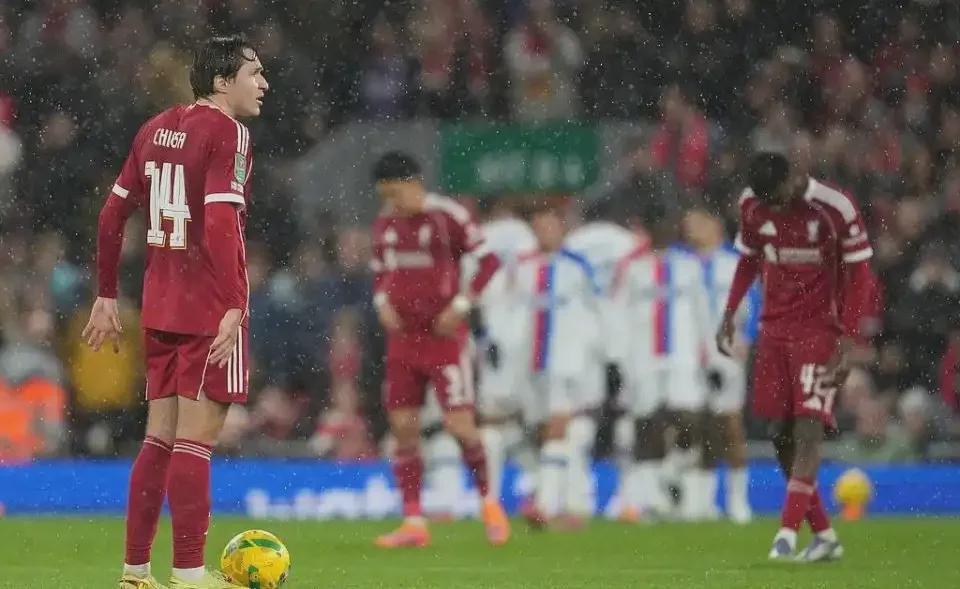 利物浦0-3惨败水晶宫！英超冠军三连败耻辱出局，创60年最差纪录