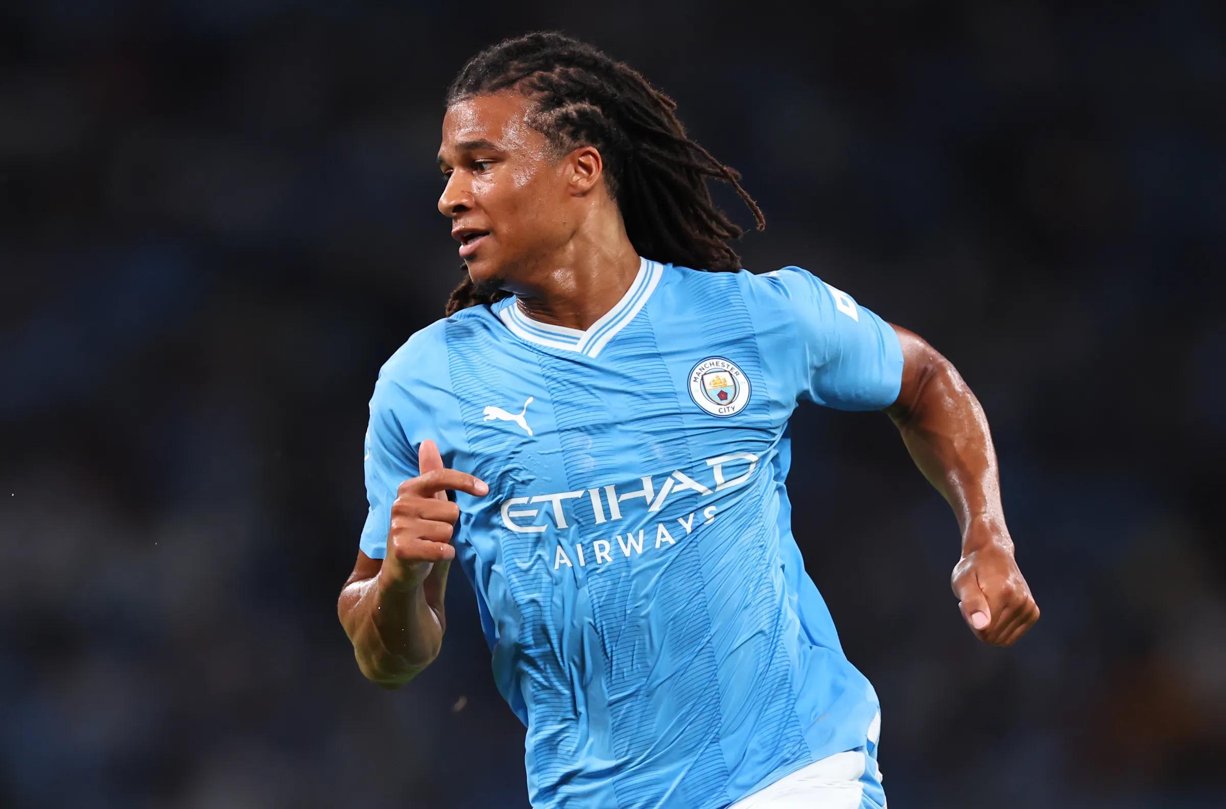 英媒：水晶宫欲购曼城阿克，因格伊未来存疑