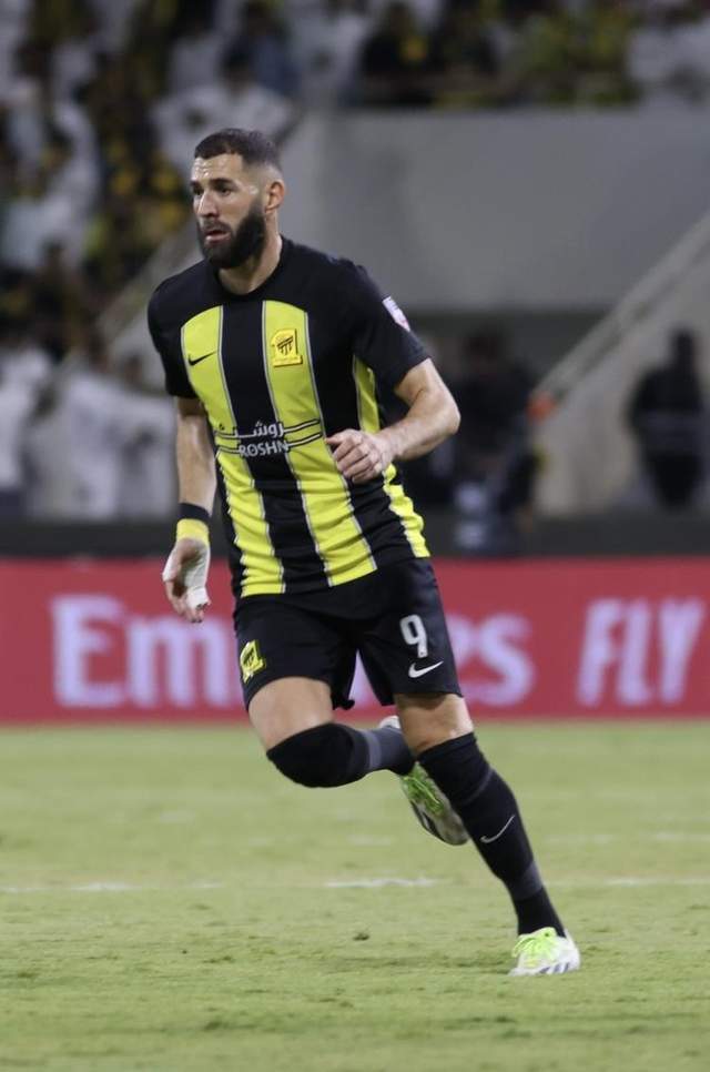 沙特联第7轮：吉达国民强势出击，利雅得体育客场堪忧