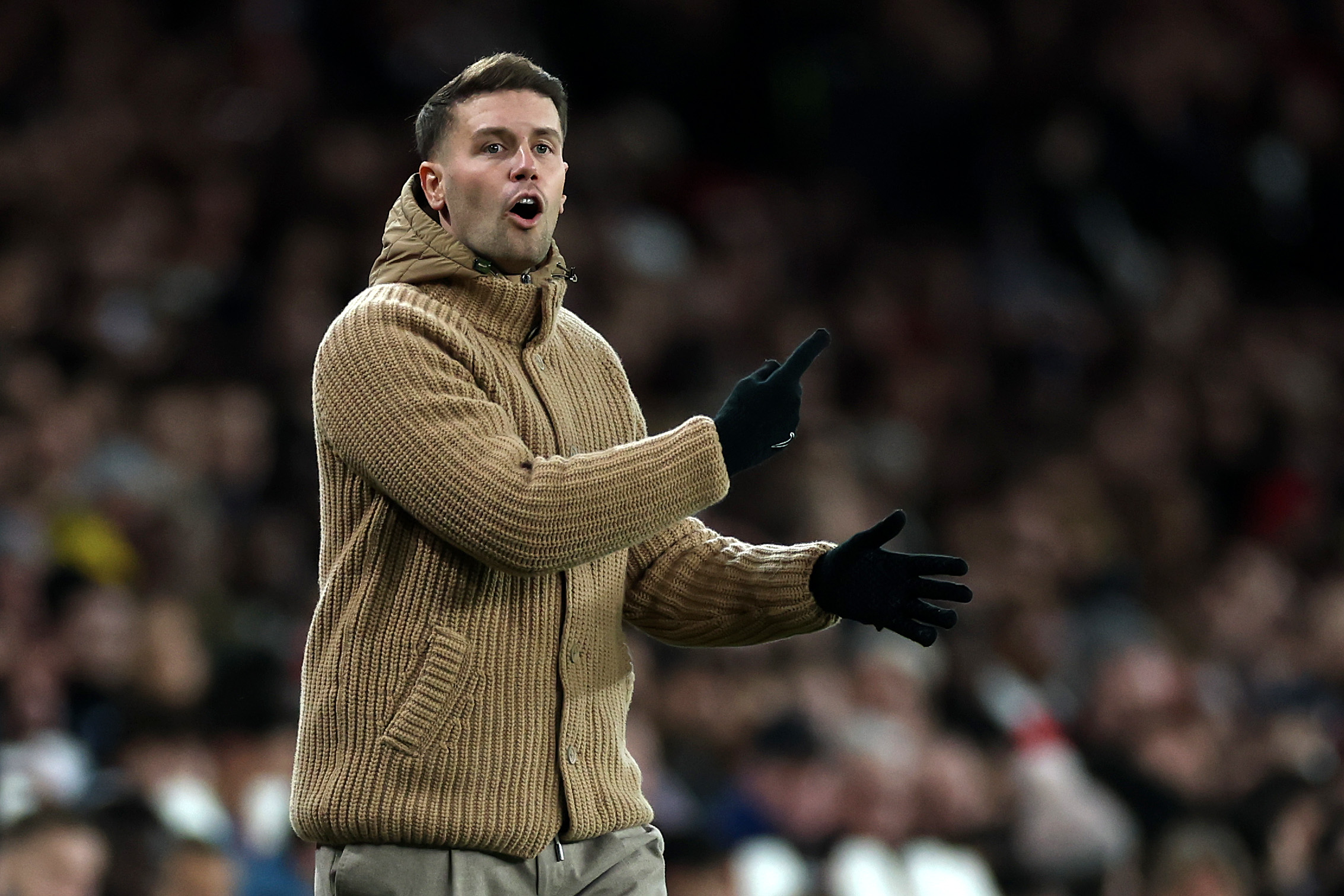 许尔策勒谈布莱顿惜败阿森纳：错失良机，道曼风格似萨卡