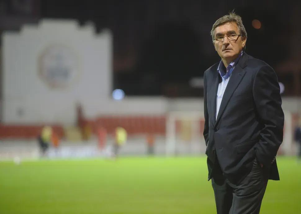 伊万科维奇正式宣布退休：结束35年执教生涯，回归家庭生活