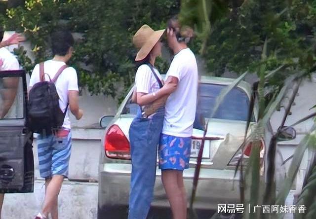 41岁白百何东京电影节现身，身材变化引发女性自我认同讨论